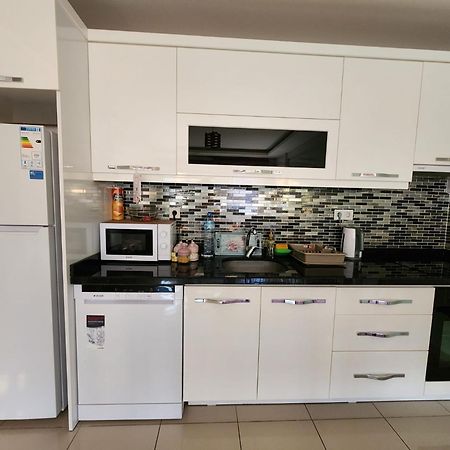 Apartamento Cozy Sea View Next To The Beach, In The Mid Of The Market, Saturday Bazar, Restaurants & Bars Etc, Alanya Mahmutlar! Exterior foto
